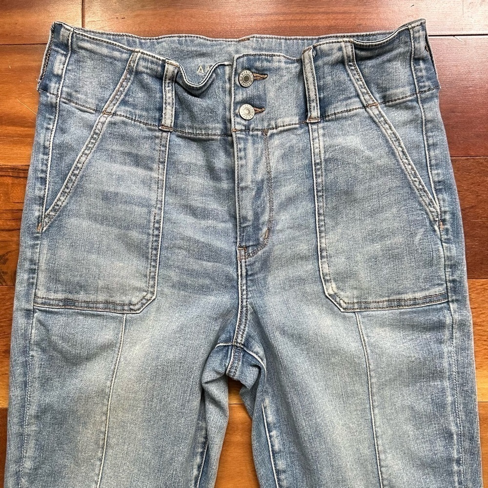 American Eagle Super Hi-Rise Jegging - Picture 4 of 14
